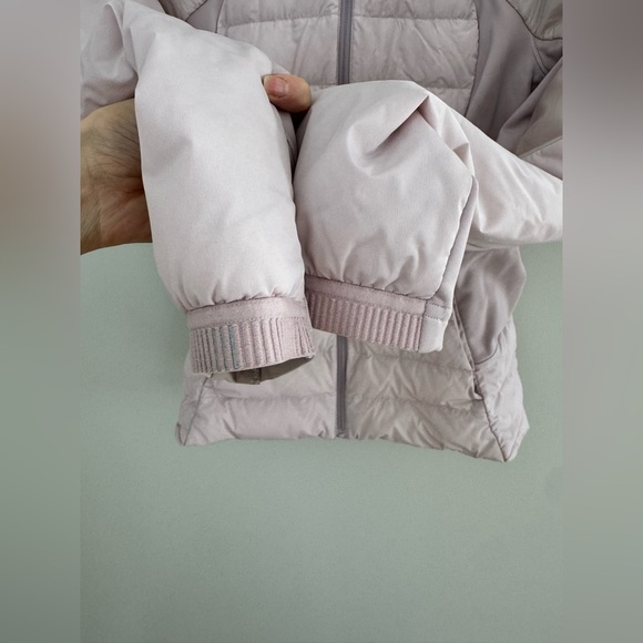 Lululemon Down For It All Jacket in Porcelain Pink size 6 - Picture 9 of 15